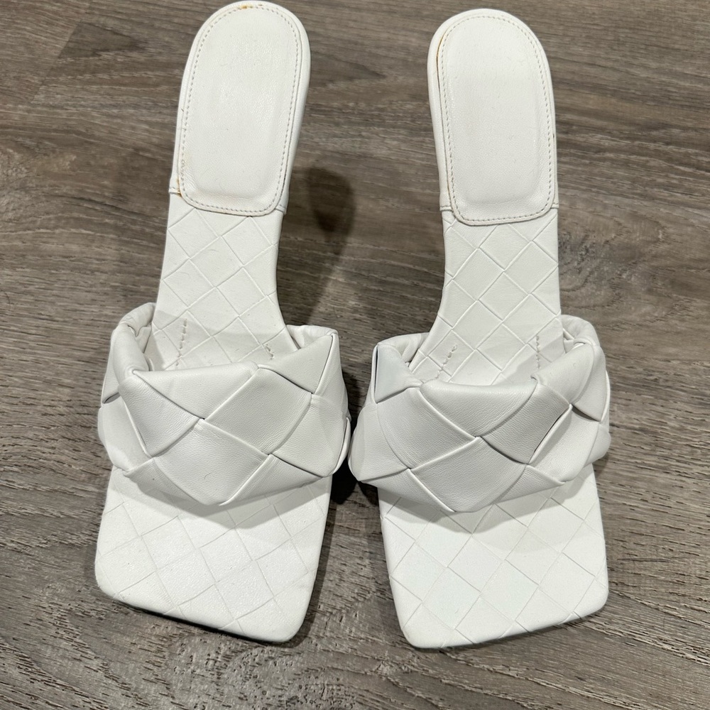 White Women's Slide Sandals
